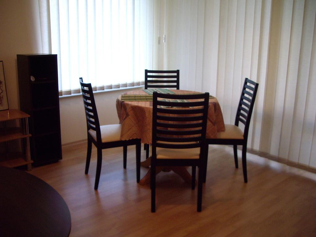 Private Apartments In Privilige Fort Beach 埃勒尼特 外观 照片